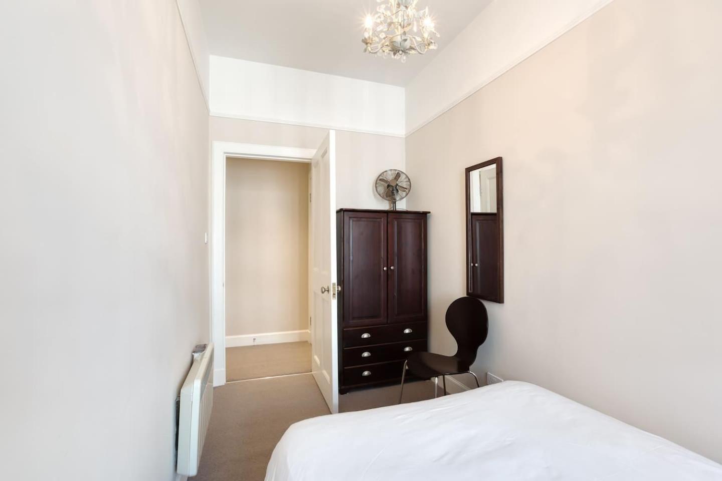 West Port - 2Br In The Heart Of The Old Town Just Off The Grassmarket Edinburgh Exterior photo