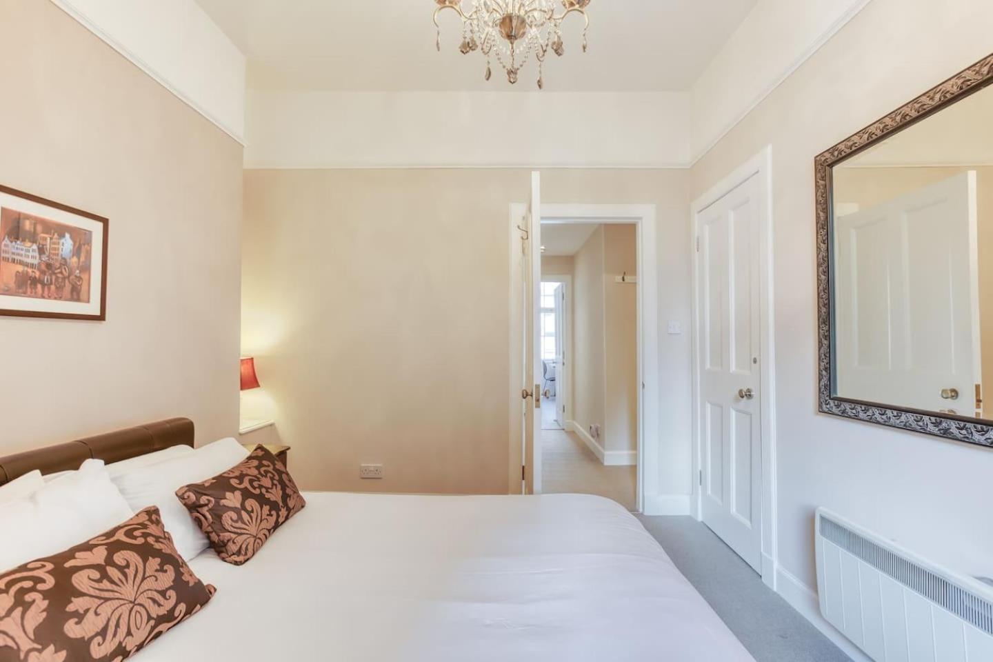 West Port - 2Br In The Heart Of The Old Town Just Off The Grassmarket Edinburgh Exterior photo