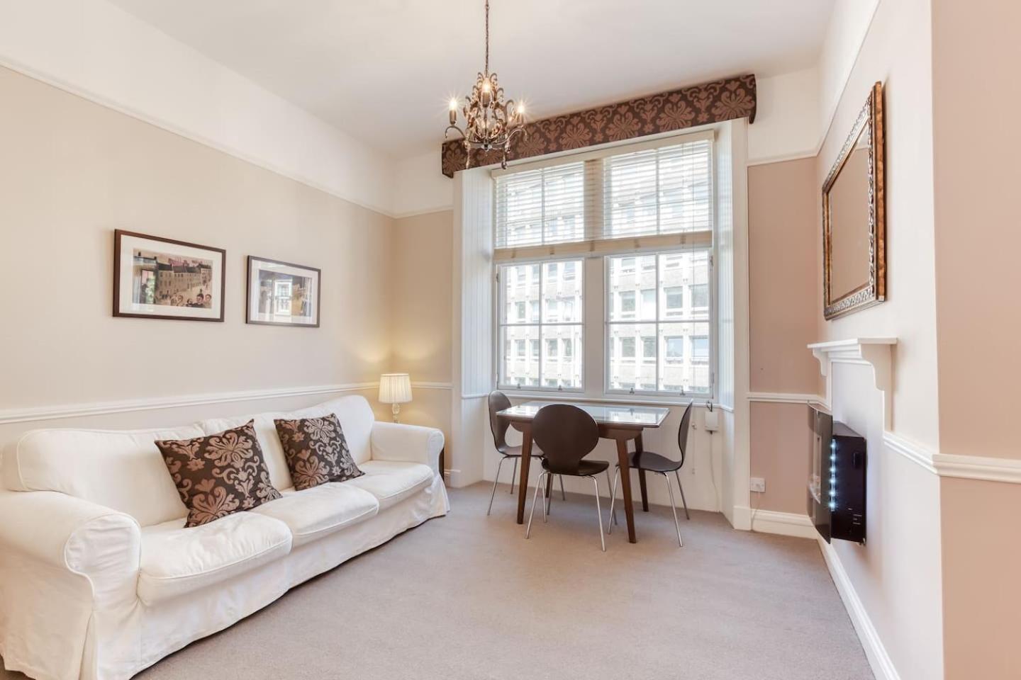 West Port - 2Br In The Heart Of The Old Town Just Off The Grassmarket Edinburgh Exterior photo