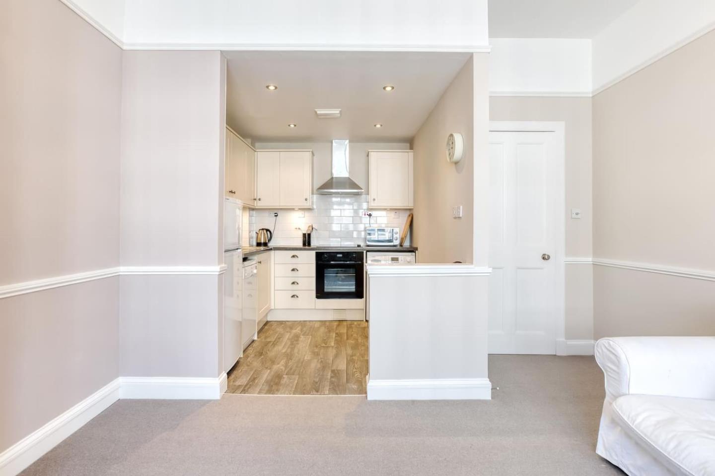 West Port - 2Br In The Heart Of The Old Town Just Off The Grassmarket Edinburgh Exterior photo