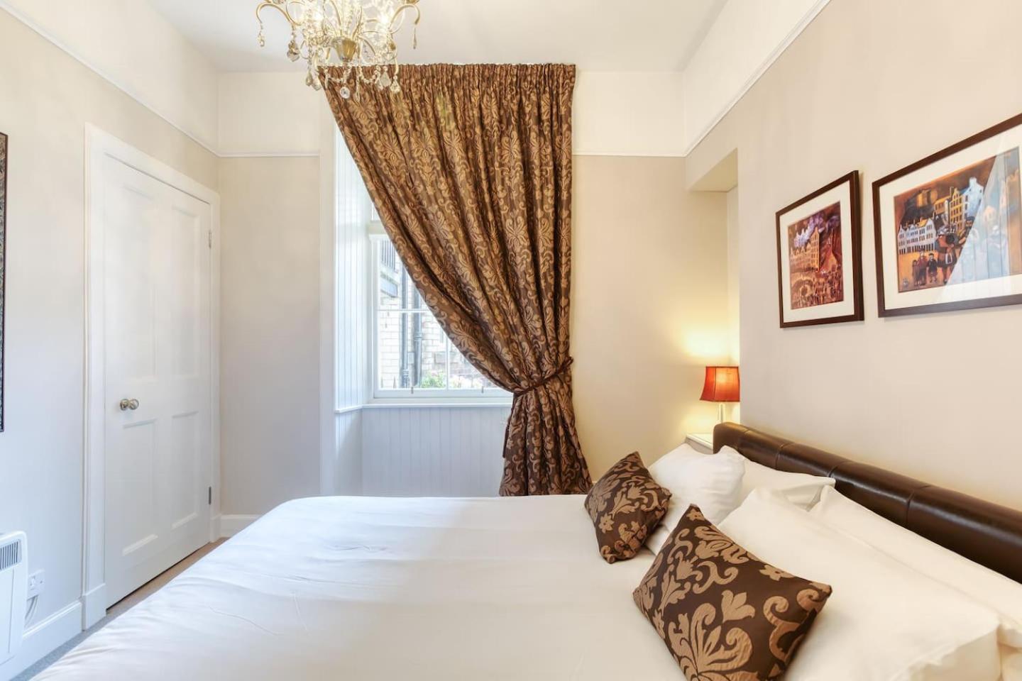 West Port - 2Br In The Heart Of The Old Town Just Off The Grassmarket Edinburgh Exterior photo